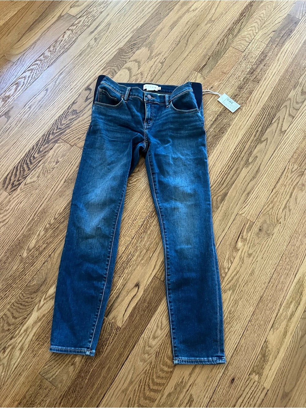 Hatch Women's Skinny Jeans in Dark Blue Wash - Maternity